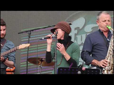 Funky Twister 3 John Mayer   I Don't Need No Doctor