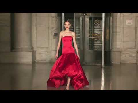 Oscar De La Renta New York Woman FW 20-21