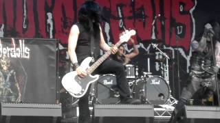 Murderdolls - Drug Me to Hell @ Soundwave Sydney, February 27th 2011 (Short)