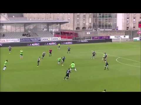 CFA 2 J22 : Vannes OC 0 - 0 AGLD Fougères