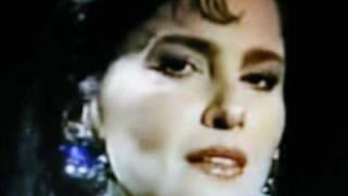 NIDIA CARO, LA SEPARADA