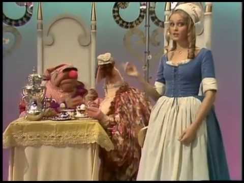 The Muppet Show:Twiggy The King's Breakfast
