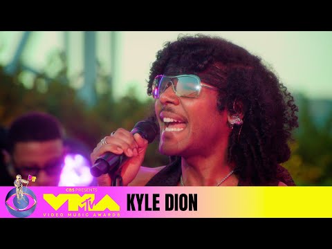 Kyle Dion Covers SZA’s ‘Supermodel’ | MTV Live: PUSH To The VMAs