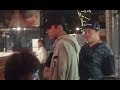 暖炸!路人粉捕獲野生男星 竟收到一整車的食物 暖炸!路人粉捕獲野生男星 竟收到一整車的食物