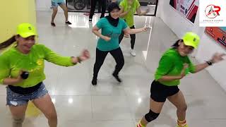 Download lagu joget koplo Angel ( ketika semua terasa begitu abot ) Yeni INKA Ft A\Dance Mix \ senam kreasi mp3 Download lagu joget koplo Angel ( ketika semua terasa begitu abot ) Yeni INKA Ft A\Dance Mix \ senam kreasi mp3
