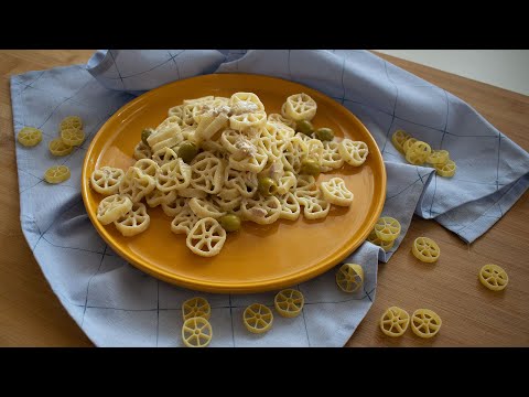 Pasta Cremosa con Tonno e Philadelphia Gustosa e facile da preparare...