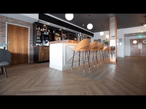 Polyflor | Bar & Grill in Humberside Airport
