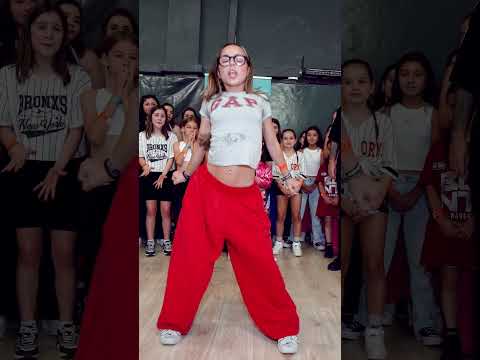 TENÍA MIEDO DE EQUIVOCARSE EN LA COREO PERO MIREN CÓMO CAMBIO AL SONAR LA MÚSICA 😱😱