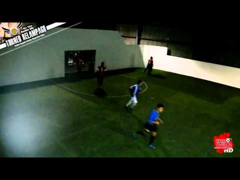 La Raza VS Barcelona Baja - Be the Number One Futbol Rapido - Centro Deportivo Baja