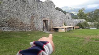 Musikalisches Ruinenbiwak mit Holundertee