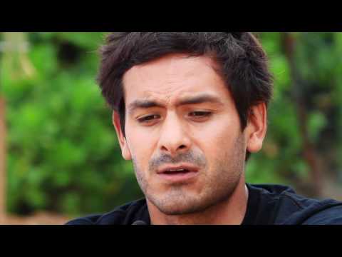 IBA Bodyboarding PIPELINE PRO 2011 - CESAR BAUER CURRENT DK WORLD CHAMP "HAVING FUN"