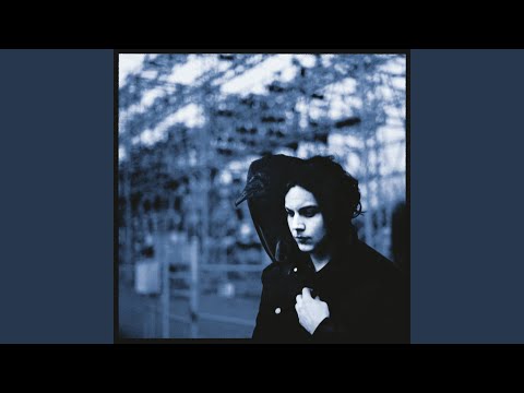 Video thumbnail for Hypocritical Kiss