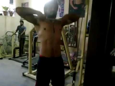Beard Hunk gym workout session