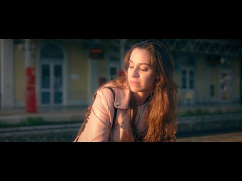 Matilde Schiavon - Treni paralleli (Official Video)
