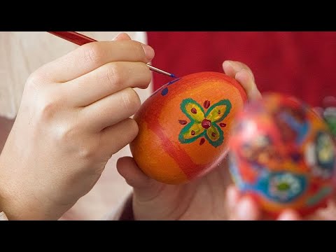 Video Thumbnail: Holy Thursday highlights Orthodox Easter egg tradition