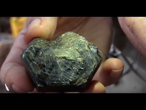 Sapphire mining around Chanthaburi (Thailand)