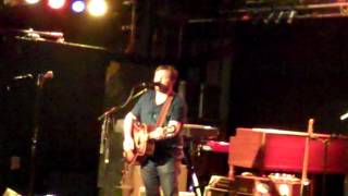 Adam Hood, Buzzes Like Neon