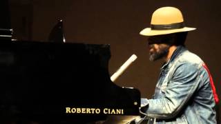 Cody ChesnuTT - Scroll call (Firenze, Sala Vanni, 16 Aprile 2015)