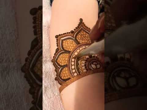 Bold and attractive 🥰 mehendi designs for bride#hashtag #youtubeshorts #viralvideo #henna