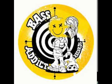 DISTORGANIC (ALONE) - BASS ADDICT 05