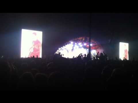 Arctic Monkeys - I Bet You Look Good On the Dance Floor @ Roskilde Festival 2014, Orange Stage