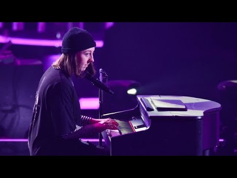 "Wunder, wunderschön!" Anna Ebner berührt mit "Rest der Welt" von Egon Werler