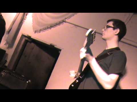 Spökraket - Jumped off the sky (short live snippet, soundcheck maybe?)