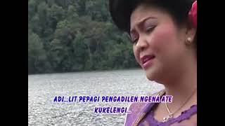 Download lagu Pengadilen Ate Ngena Anita Br Sembiring Adu Perkol... mp3