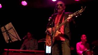 Graham Parker and the Figgs - Life Gets Better