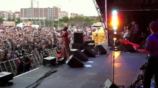 Angelique Kidjo dancing on Senamou at the BT River of Music for the 2012 Olympic Games London