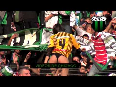 "CHICAGO 1 ALMIRANTE 0 - hincha de almirante infiltrado - TRABA" Barra: Los Pibes de Chicago • Club: Nueva Chicago