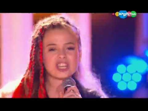 Friends - Derzhi Menya Za Ruku (Russia JESC 2016 NF Live Performance)