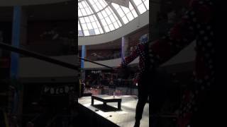 Coleman Hell - Flowerchild Pt.2 (Live At West Edmonton Mall)