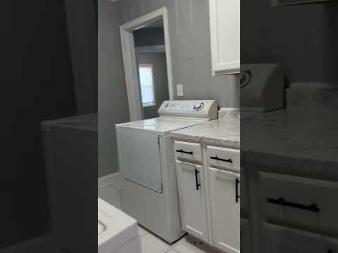 MOVE-IN SPECIAL: Get TWO WEEKS FREE off your first full month’s rent! property video