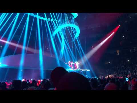 Lady Gaga - Paparazzi (Toronto)