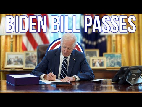 Congress Passes Biden’s Infrastructure Bill, Boosting Democrats