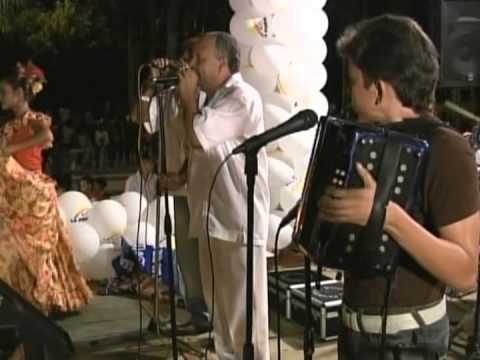 DYONNEL CONCIERTO EN TURBACO: EL VIEJO MIGUEL.