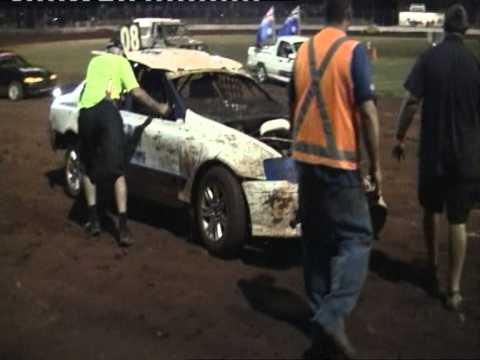 4 CAR CRASH & FIRE 'THE KEITH HARM MEMORIAL" KINGAROY SPEEDWAY,QUEENSLAND AUSTRALIA.26th NOV 2011.