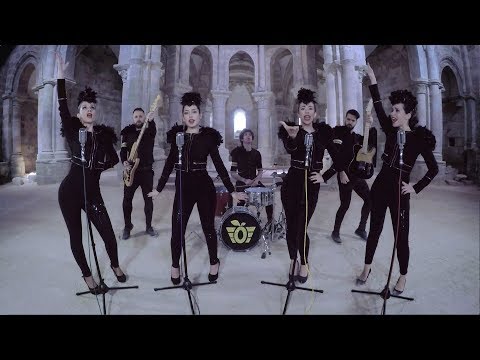 Broken Peach - Crazy In Love (Beyoncé & Red Hot Chili Peppers)