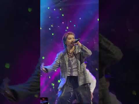 Taeyong at KCON LA 2023 day 1 (fancam)