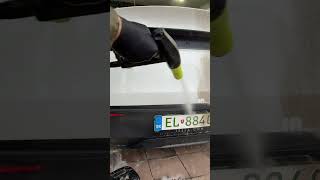 Traffic Film Remover TFR KiurLab – bezkontaktné odstraňovanie nečistôt z karosérie automobilu