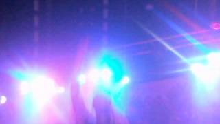 Kids In Glass Houses - Hunt the Haunted