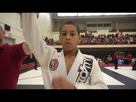 Faixa verde com o maior numero de lutas contra adultos no mundo