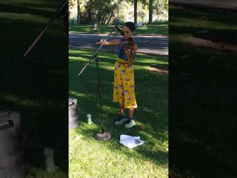 Reno McKinley farmer's market with violinist Sevina