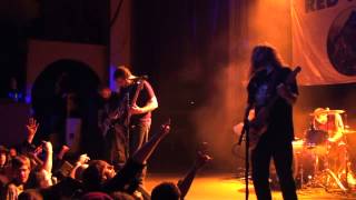 RED FANG &quot;Wires&quot; Live