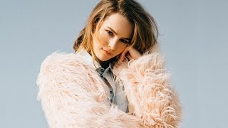 Bridgit Mendler - Deeper Shade Of Us (Live in Concert)