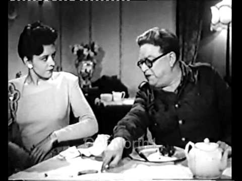Cup Tie Honeymoon - Pat Phoenix