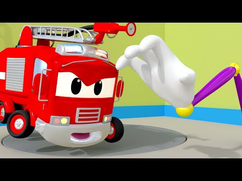 Car Patrol -  Lily the BUS is TRAPPED in the Car Wash - Car City ! Police Cars and fire Trucks