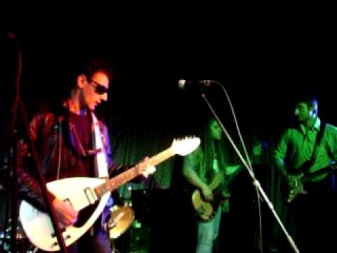 Unicorn Blues n Rock : Robert Caruso : Roll Over Beathoven.