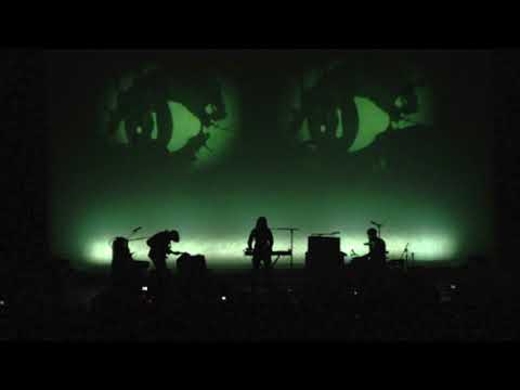 1037 - Beach House